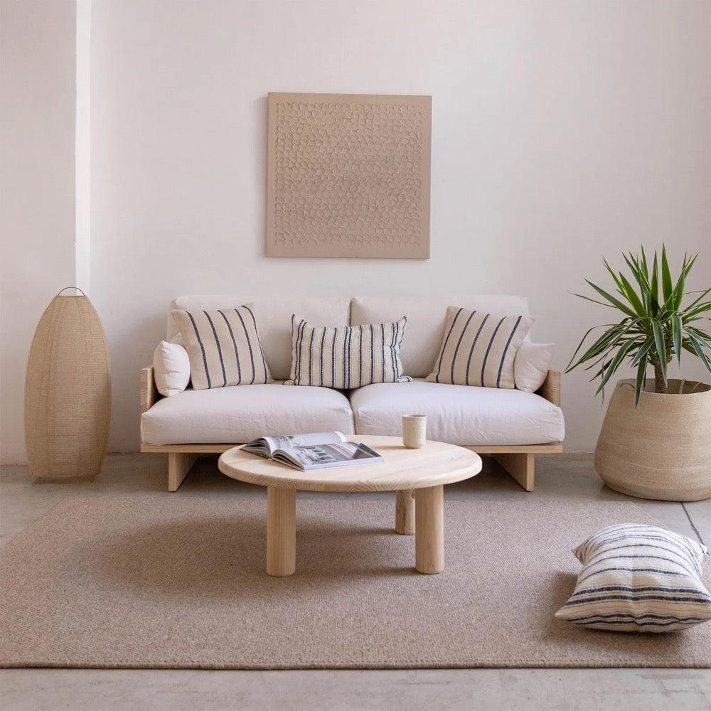 Round coffee table, solid wood table for the living room, handmade furniture - Maset